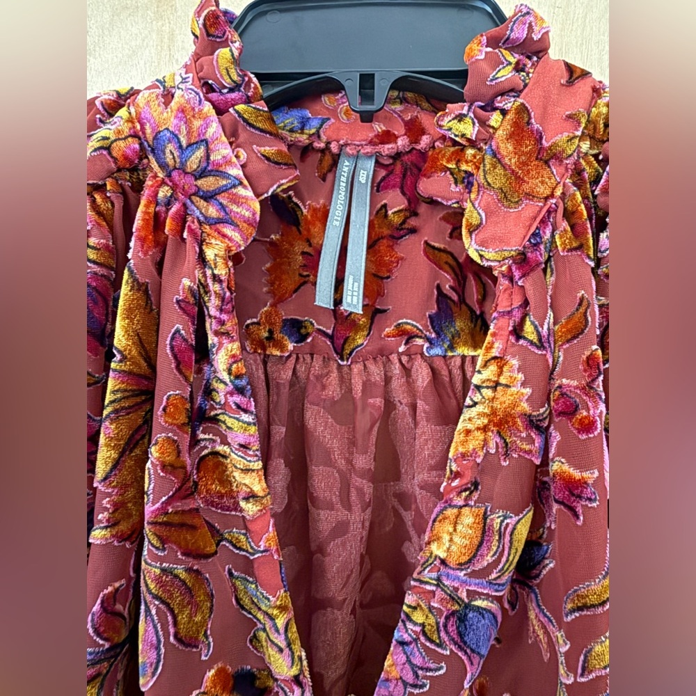 Anthropologie: The Estela Burnout Sheer Printed Blouse - Picture 10 of 14